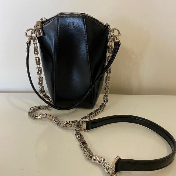 New GIVENCHY Small Bag Box Black Leather With Silver Chain Handbag - Picture 4 of 13